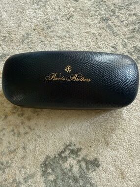 Brooks Brothers Black Pebbled Eyeglass Case